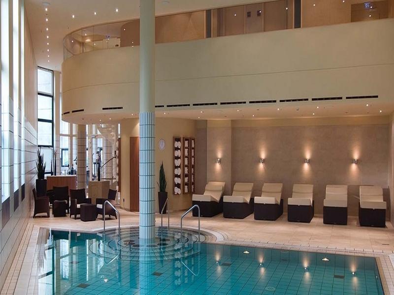 Hotel Sheraton Grand Esplanade 5*
